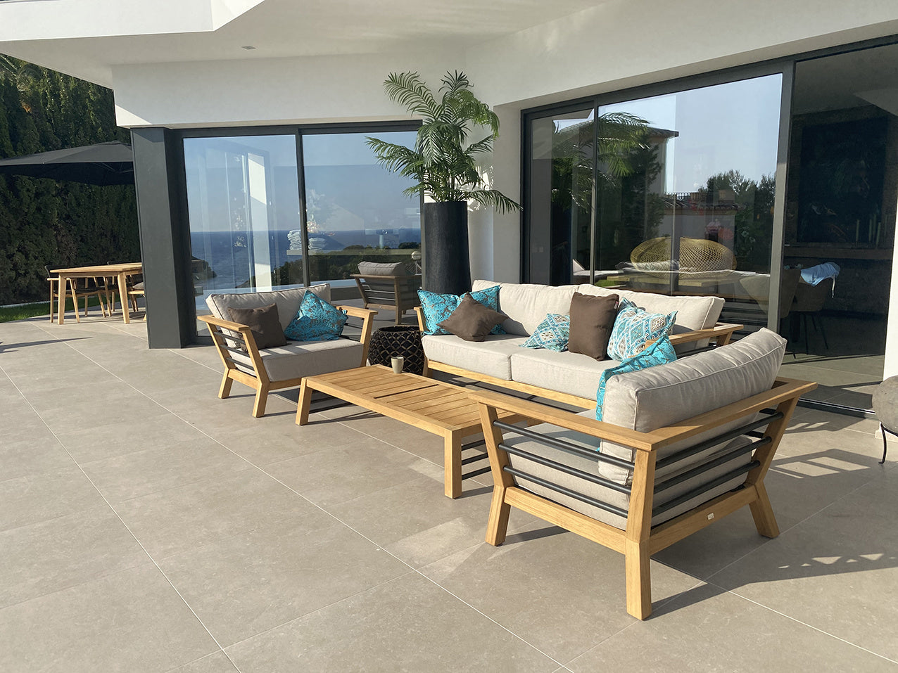 Guiño_Compania_teak_sand_project_Spain_01SMALL FILE