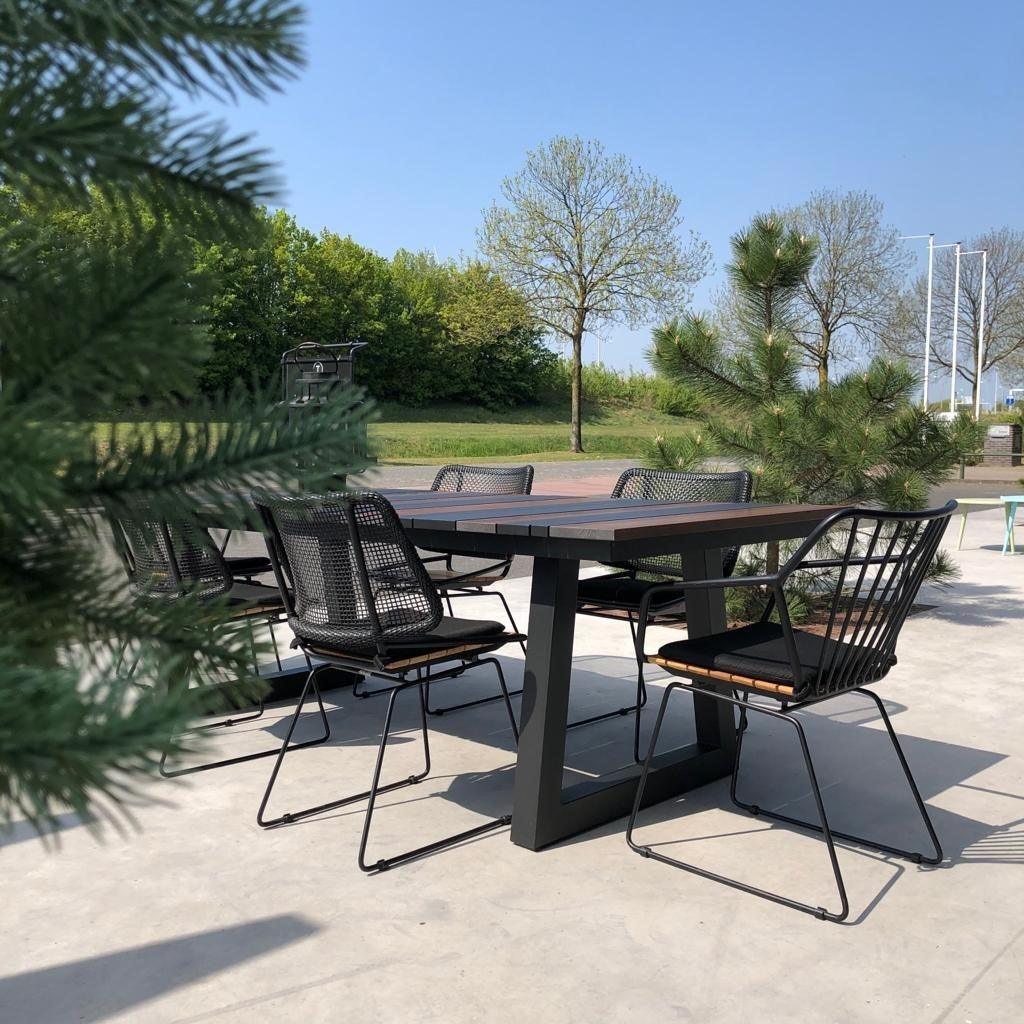 YO black with Ep and Afi